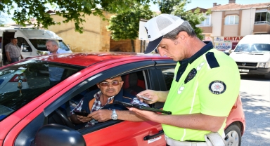 Gümüşhacıköy'de asayiş ve trafik kontrolü yapıldı