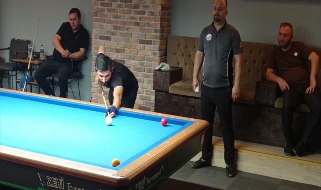 Samsun'da 3 bant bilardo il seçmeleri başladı