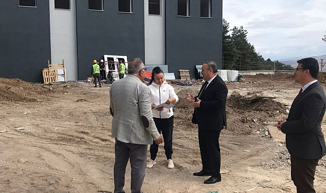 Şebinkarahisarlı Özbek ailesi okul yaptırıyor