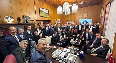 Alucralılar Gazi Meclisi'nde vekilleri ziyaret etti