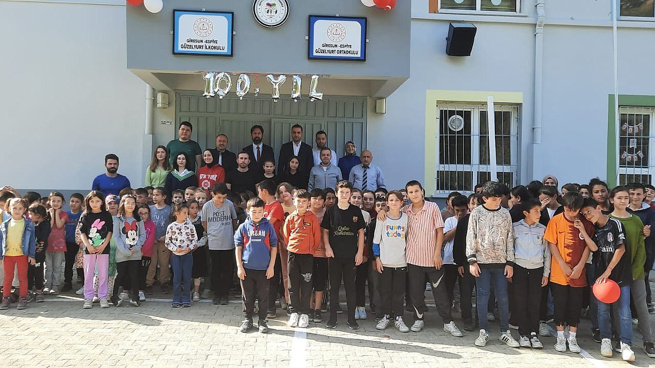 Espiye İlçe Müftüsü Osman Gülbe,Güzelyurt İlkokulunu ziyarette bulundu