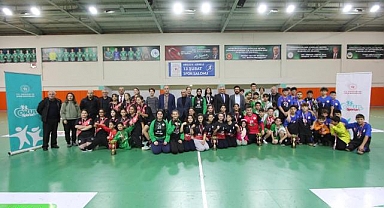 Kupalar sahiplerini buldu