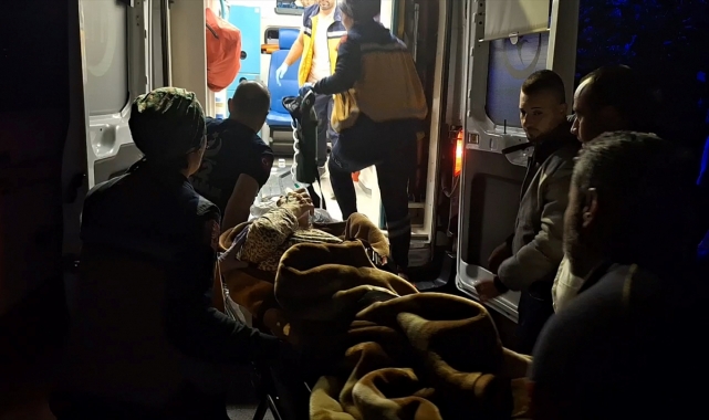 Samsun’da evde çıkan yangında 4 kişi dumandan etkilendi