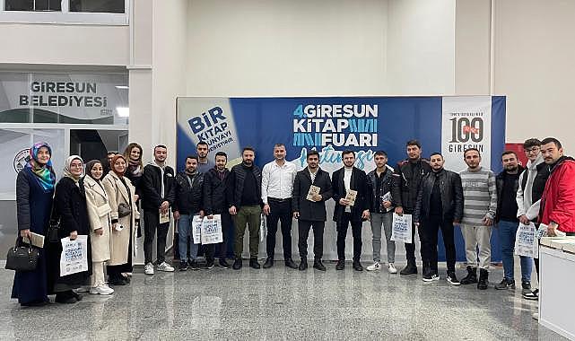 Kitap fuarında örnek davranış