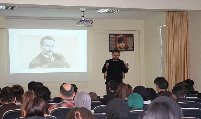 Milli Şair Mehmet Akif Ersoy ölüm yıldönümünde anıldı