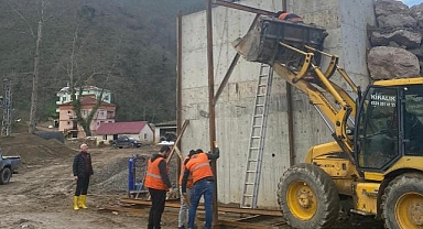 O ilçeye beton santrali kuruldu