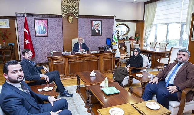 Türkiye Maarif Vakfı'ndan Rektör Can'a ziyaret