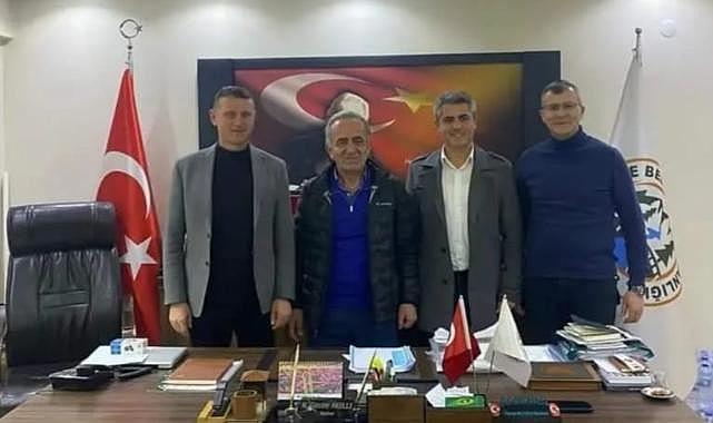 Üçtepe Belediyesi'nde sözleşme sevinci