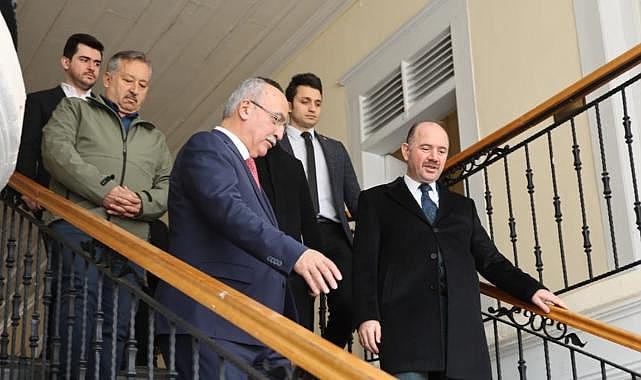 Vali'den Tarihi rektörlük binasına inceleme