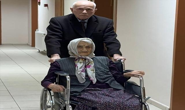 Giresun'da 69 yıllık evli çift, hala birbirlerini evliliklerindeki ilk gün gibi seviyor