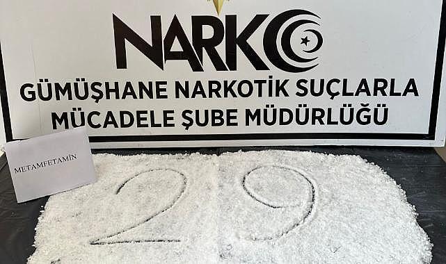 Gümüşhane'de midesinde uyuşturucuyla yakalanan şüpheli tutuklandı