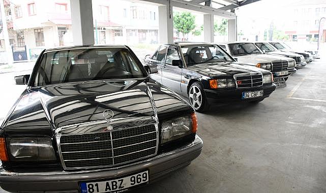Klasik araç tutkunları Düzce'de buluştu