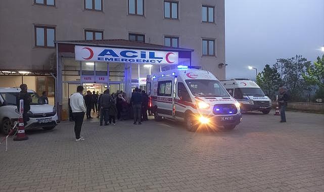Ordu'da üzerine telefon direği devrilen çocuk ağır yaralandı