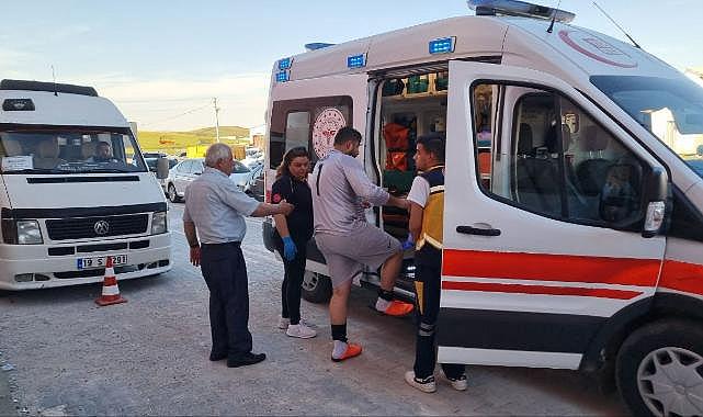 Çorum'da maç sırasında 2 futbolcu sıcak nedeniyle baygınlık geçirdi
