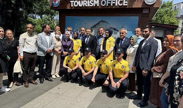 Trabzon Büyükşehir Belediye Başkanı Genç, Turizm Ofisi'ni ziyaret etti