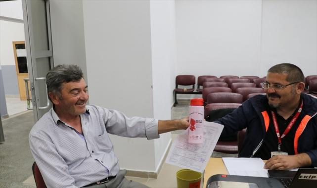Öğretmen ve velilerden 40 ünite kan bağışı