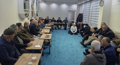 Gerze'de cami cemaatine çorba ikramı