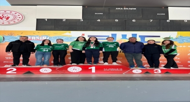 Alaçamspor Bocce Takımı sporcusu Selma Kalanç, raffada Türkiye ikincisi oldu