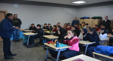 Çaykara'da akademisyen ve öğrenci buluşmaları devam ediyor