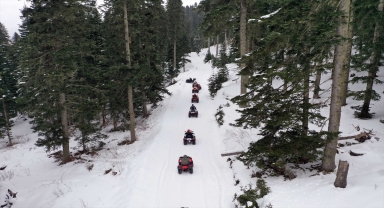 Ilgaz Dağı'nda doğa ile iç içe ATV safari turları yapılmaya başlandı