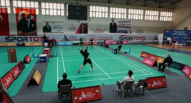 İşitme Engelliler Türkiye Badminton Şampiyonası sona erdi