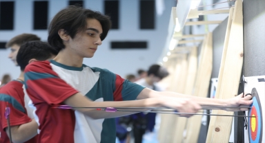 Okçuluk Salon Milli Takım Seçme Yarışmaları Samsun'da başladı
