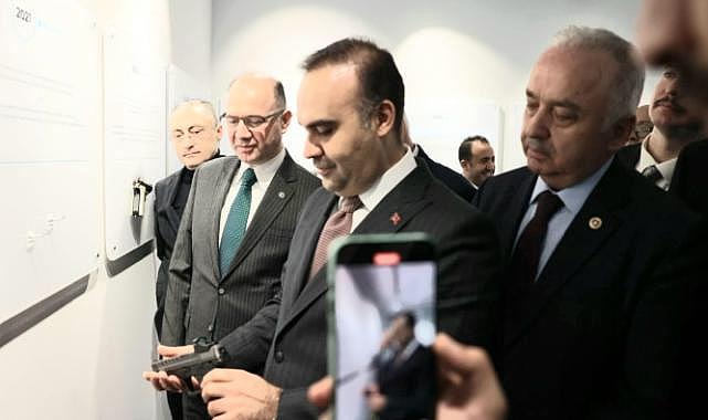VALİ SERDENGEÇTİ’DEN, BAKAN KACIR’ A TEŞEKKÜR!