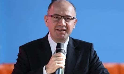 VALİ SERDENGEÇTİ' DEN, GAZETECİLER GÜNÜ KUTLAMASI