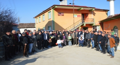 AK Parti İlçe Başkanı Pekşen'den Mürsel Mahallesi'ne ziyaret