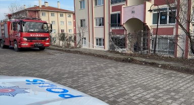 Çorum'da evde çıkan yangında 1 kişi öldü