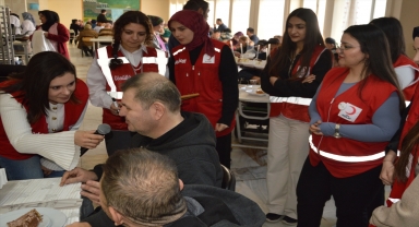 Havza'da engelli ve yaşlıların doğum günleri kutlandı