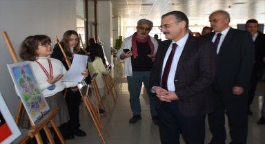 Sinop’ta deprem konulu karikatür sergisi açıldı