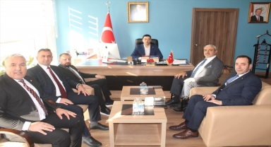 Tokat Konfederasyonu Başkanı Yılmaz'dan Almus Kaymakamı Çömen'e ziyaret