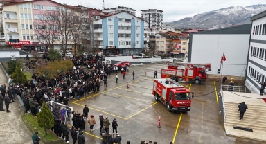 Ordu'da lise öğrencileri deprem ve tahliye tatbikatına katıldı