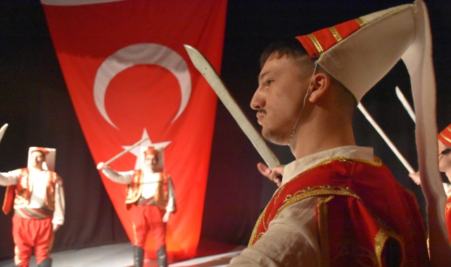 Trabzon ve çevre illerde Çanakkale Deniz Zaferi'nin 110. yıl dönümü kutlandı