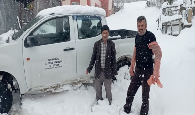 Karabük'te ineği doğum yaparken zorlanan kişinin yardımına ekipler yetişti