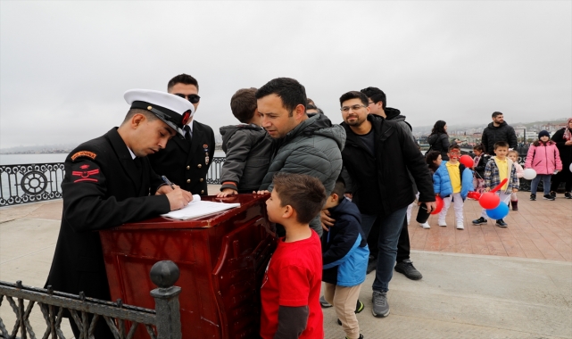 Samsun'da TCSG-87 gemisi ile TCG Fatih Fırkateyni ziyarete açıldı