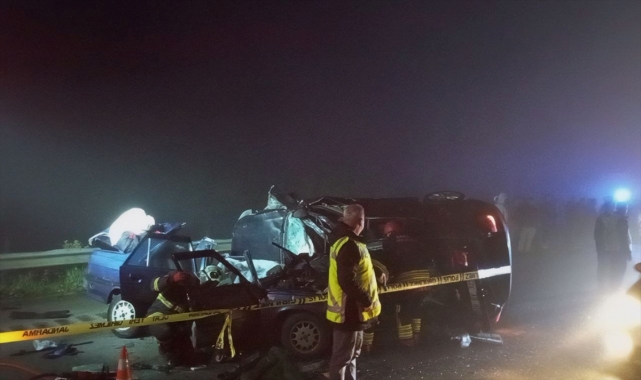 Samsun'daki trafik kazasında ölen aynı aileden 3 kişi Ordu'da toprağa verildi