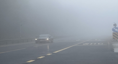 Bolu Dağı'nda sis etkili oldu