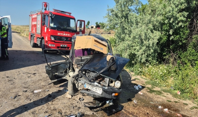 Amasya’da iki otomobilin çarpıştığı kazada 8 kişi yaralandı
