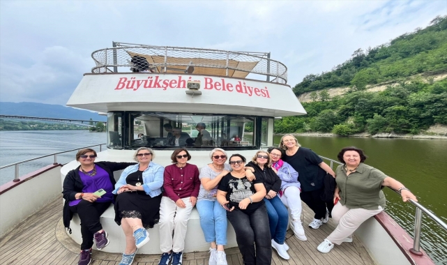 Ayvacık'ta tekne turu ilgi çekiyor