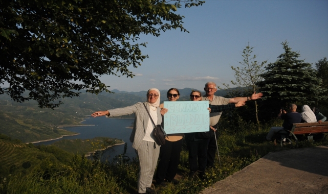 Ayvacık turistlerin ilgi odağı haline geldi