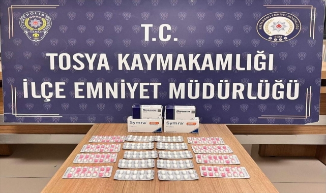 Kastamonu'da uyuşturucuyla yakalanan 2 zanlı tutuklandı