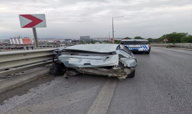 Samsun'da iki otomobilin çarpıştığı kazada 5 kişi yaralandı