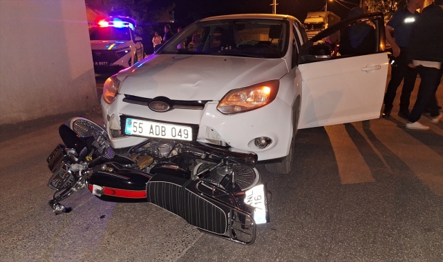 Samsun'da otomobille çarpışan motosikletin sürücüsü yaralandı