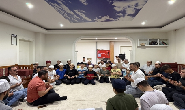 Alaçam'da şehitler için dua edildi