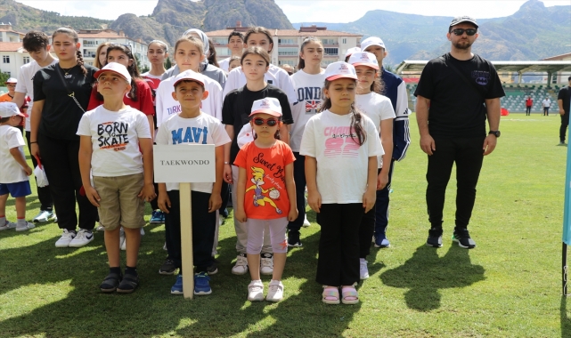 Amasya’da yaz spor okullarının açılışı yapıldı