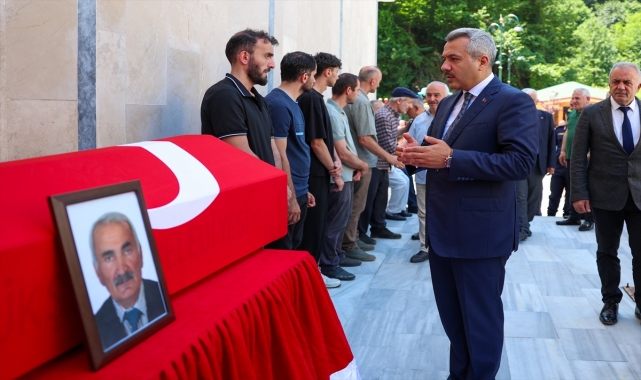 Kıbrıs gazisi Osman Kaçaran, memleketi Rize'de son yolculuğuna uğurlandı