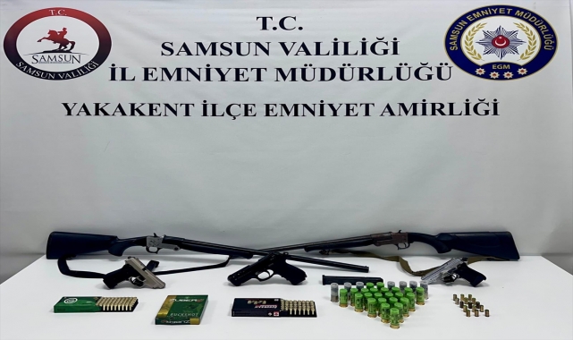 Samsun'da ruhsatsız silah operasyonunda 3 şüpheli yakalandı