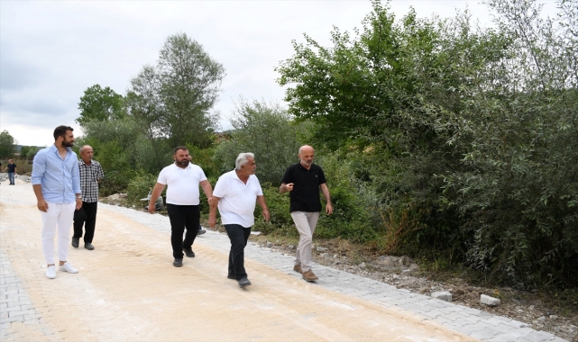 Ladik'te kilit parke çalışmaları sürüyor